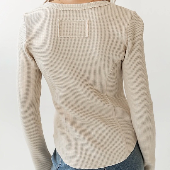Oatmeal Waffle Knit Button Up Top | Size M | NWT | Panel Detail Long Sleeve - Picture 2 of 10